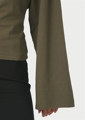 Paska boxy long sleeve tee asha Army Neo Noir 